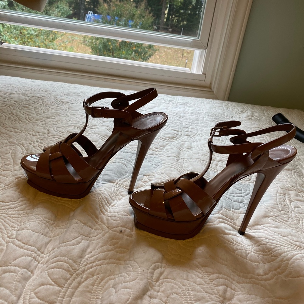 Saint Laurent Tribute Sandals